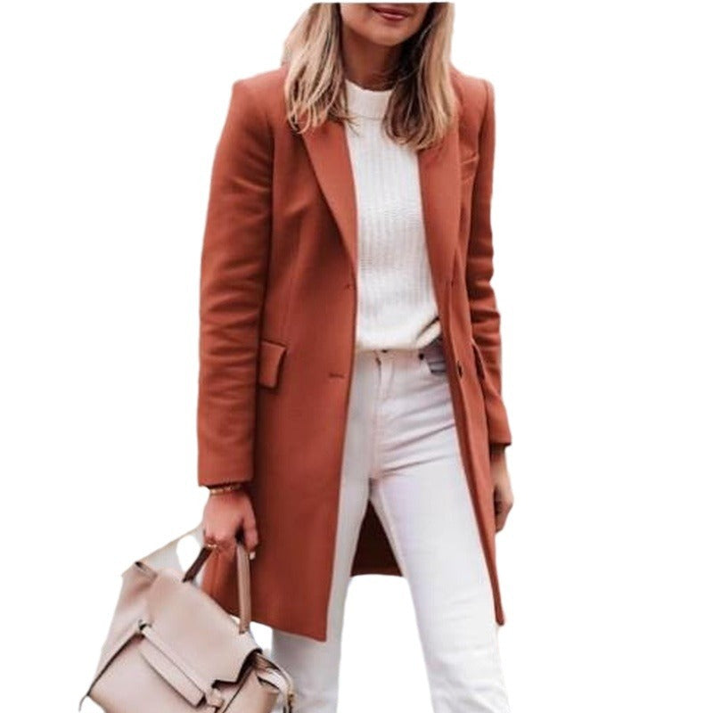 Elegant and comfortable wool coat for women Lune London
