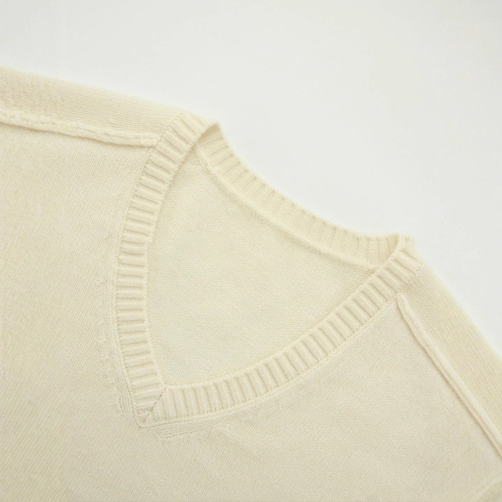 Pull V côtelé pour femmes en laine de haute qualité Chic & Stil
