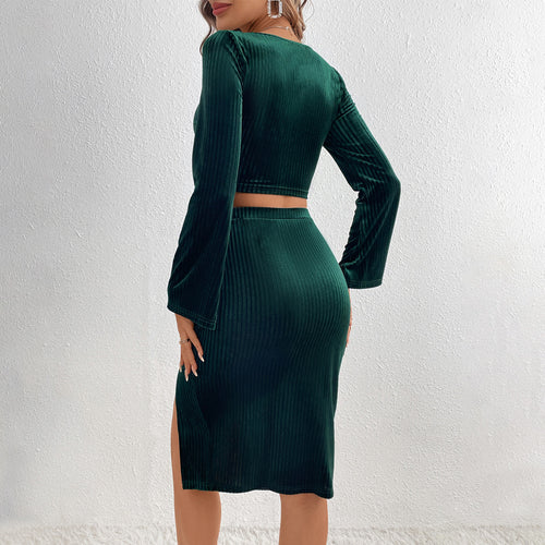 Ensemble de top court et jupe pour femmes avec détails volants et drapés élégants Chic & Stil