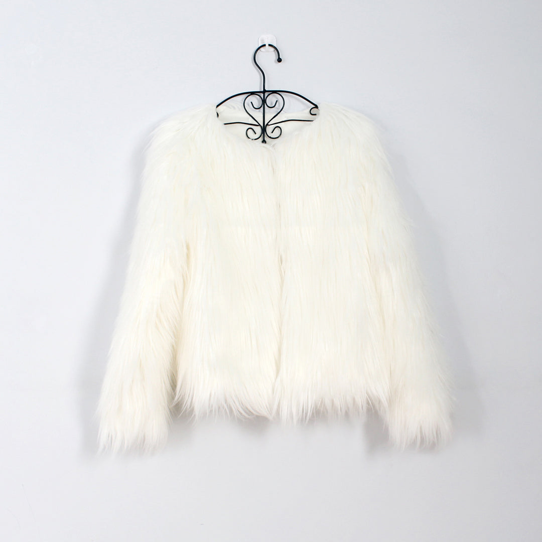Ladies Cozy and Stylish Faux Fur Jacket Lune London
