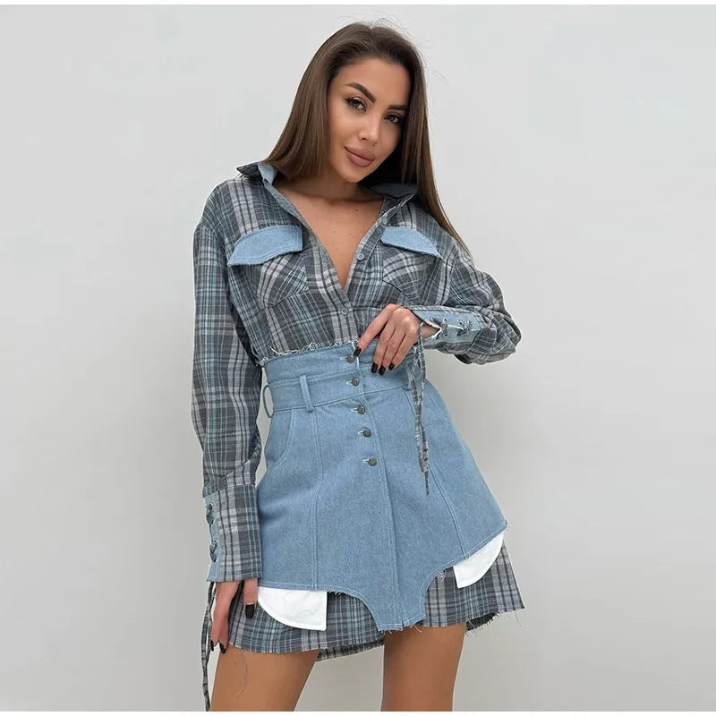 Chemise à carreaux pour femmes avec jupe en denim et détails de ceinture Chic & Stil