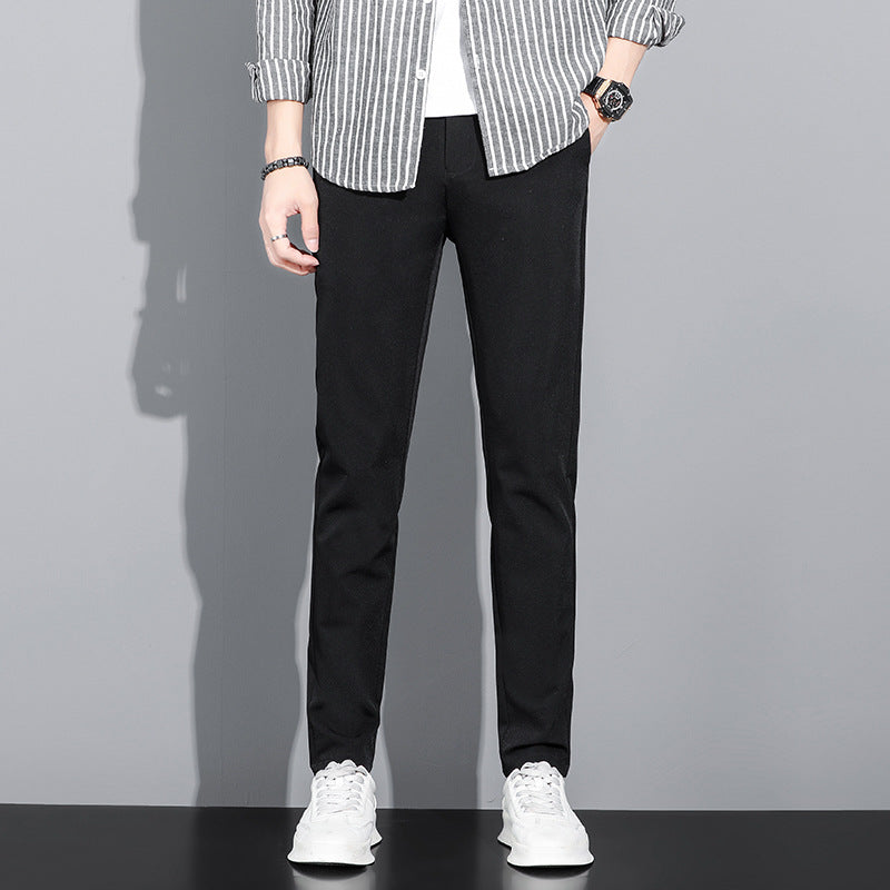 Slim-fit chino pants for men with side pockets Lune London