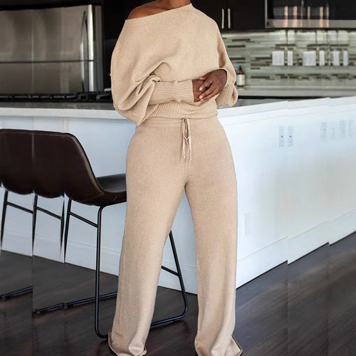 Costume en tricot pour femmes avec jambe large et coupe décontractée Chic & Stil