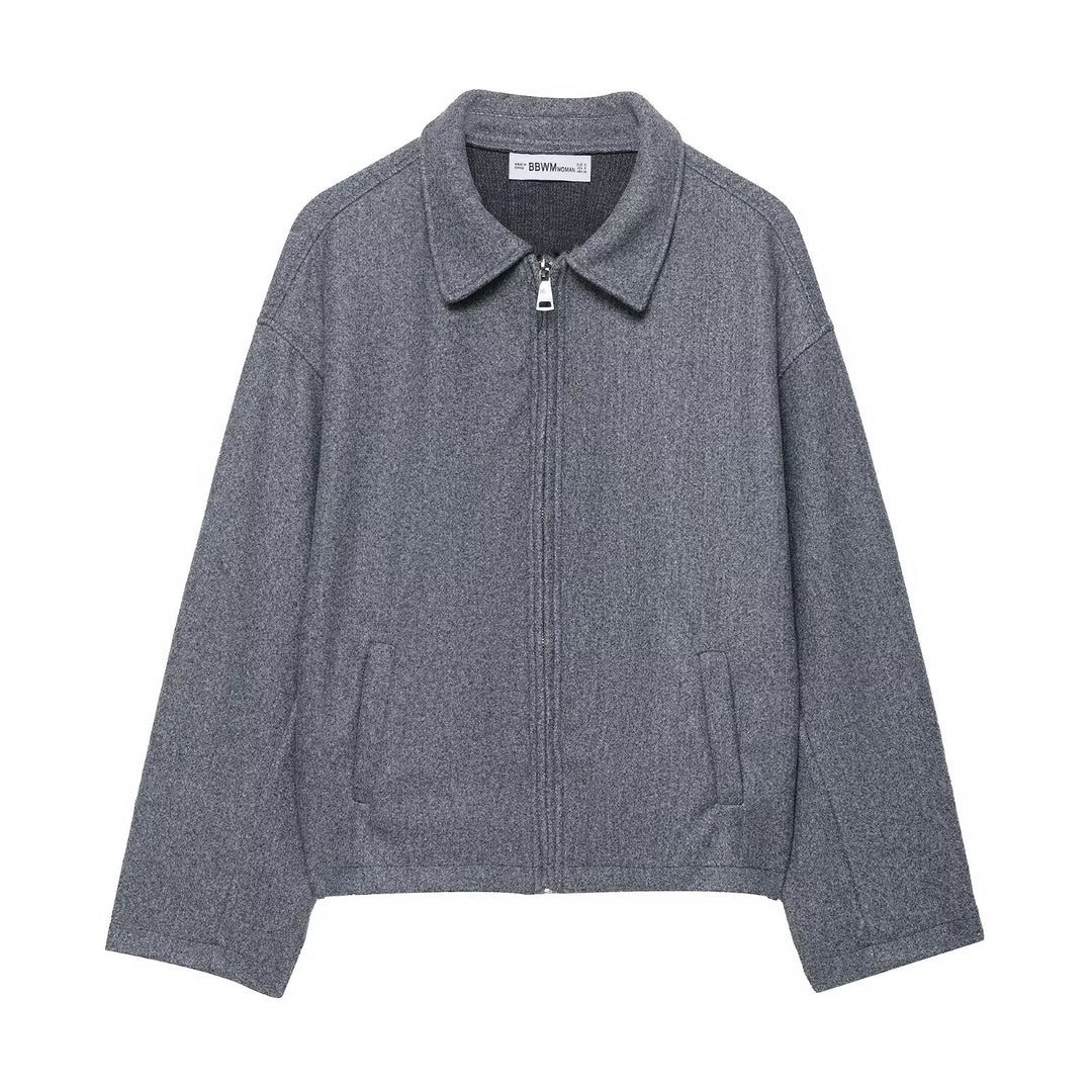Fashionable women's transitional jacket with a stylish high collar and practical zippered pockets Lune London