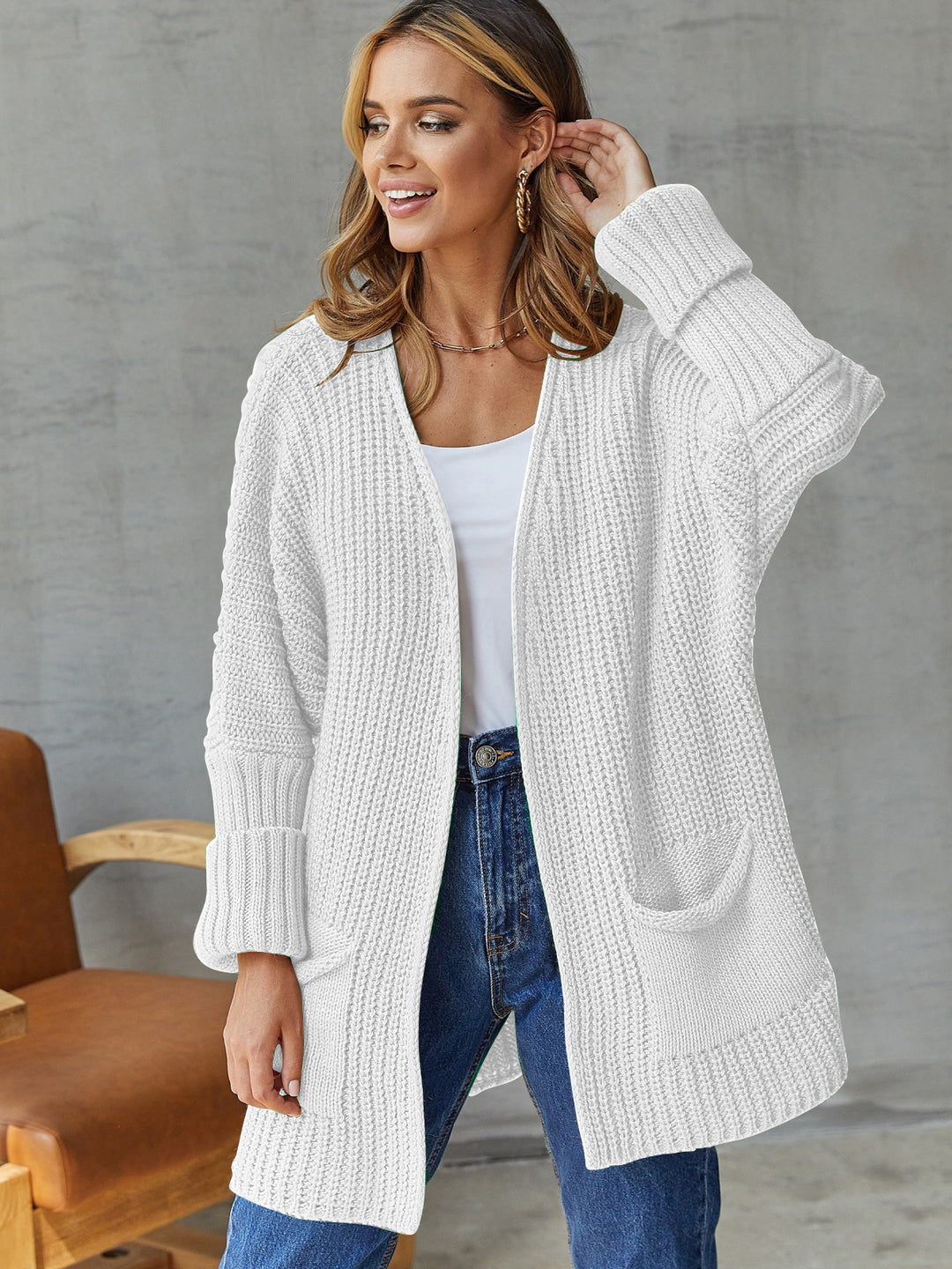 Ladies oversized knit cardigan with ribbed structure and pockets Lune London