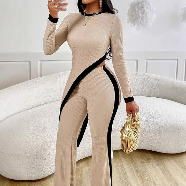 Ladies modern jumpsuit with side slit and contrasting accents Lune London