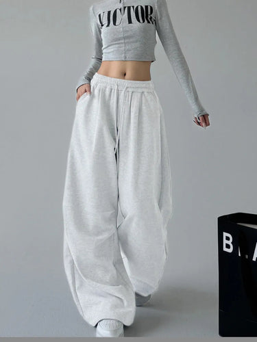 Casual women's jogger pants, loose with elastic waistband and drawstring Chic and Style