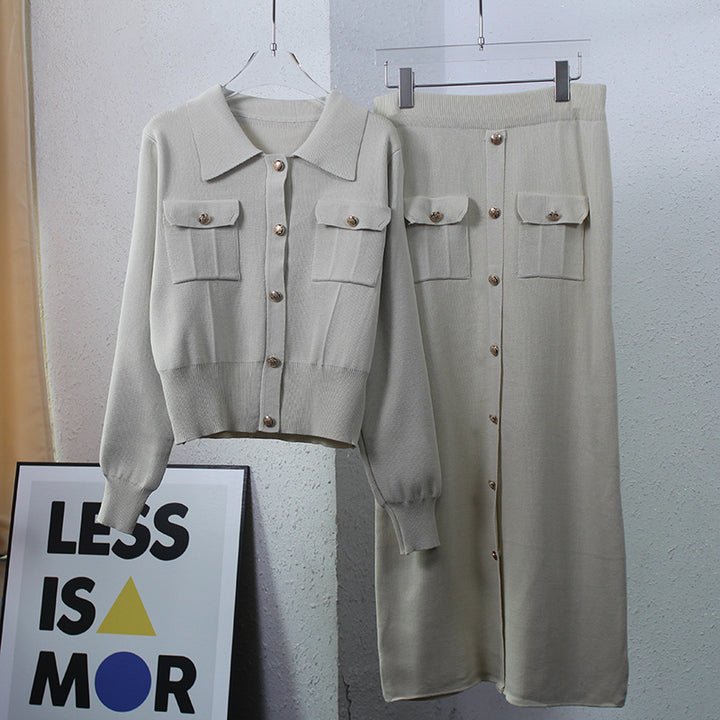 Structured knit set for women with decorative pockets and buttonhole Lune London