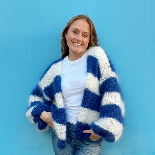 Chunky knit jacket for women with a trendy striped pattern and wide sleeves Amarae