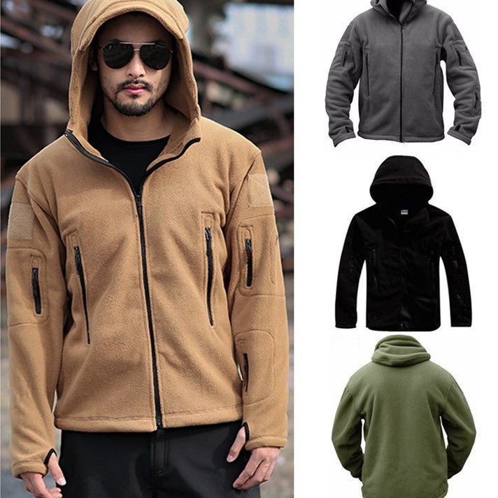 Fleece jacket for men with multiple pockets and adjustable hood Lune London