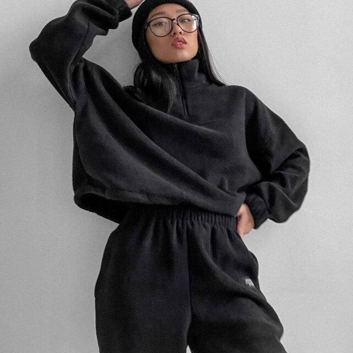 Fleece loungewear set for women with high collar and elastic waistband Lune London