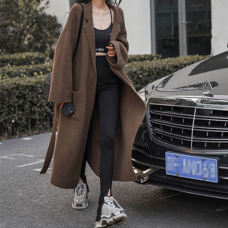 Cardigan long stylish pour dames avec poches généreuses et coupe décontractée Chic & Stil
