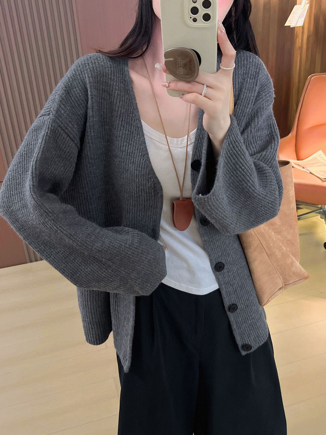 Cardigan en tricot épais pour femme avec des manches longues et une coupe décontractée Chic & Stil