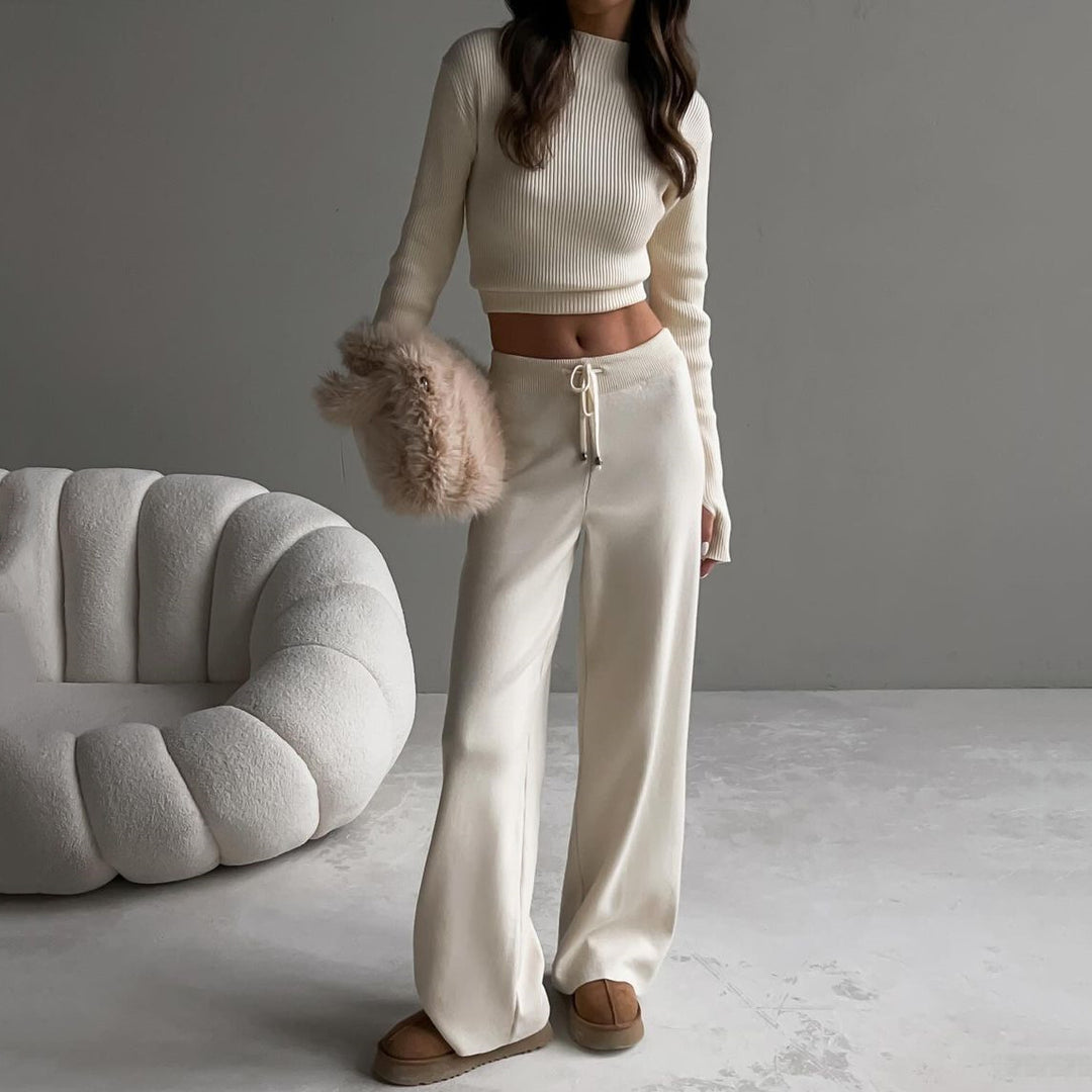 Ladies lightweight knit loose fit ensemble Lune London
