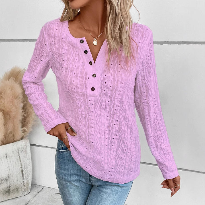 Chemise à manches longues pour femmes avec détail de bouton nostalgique Chic & Stil