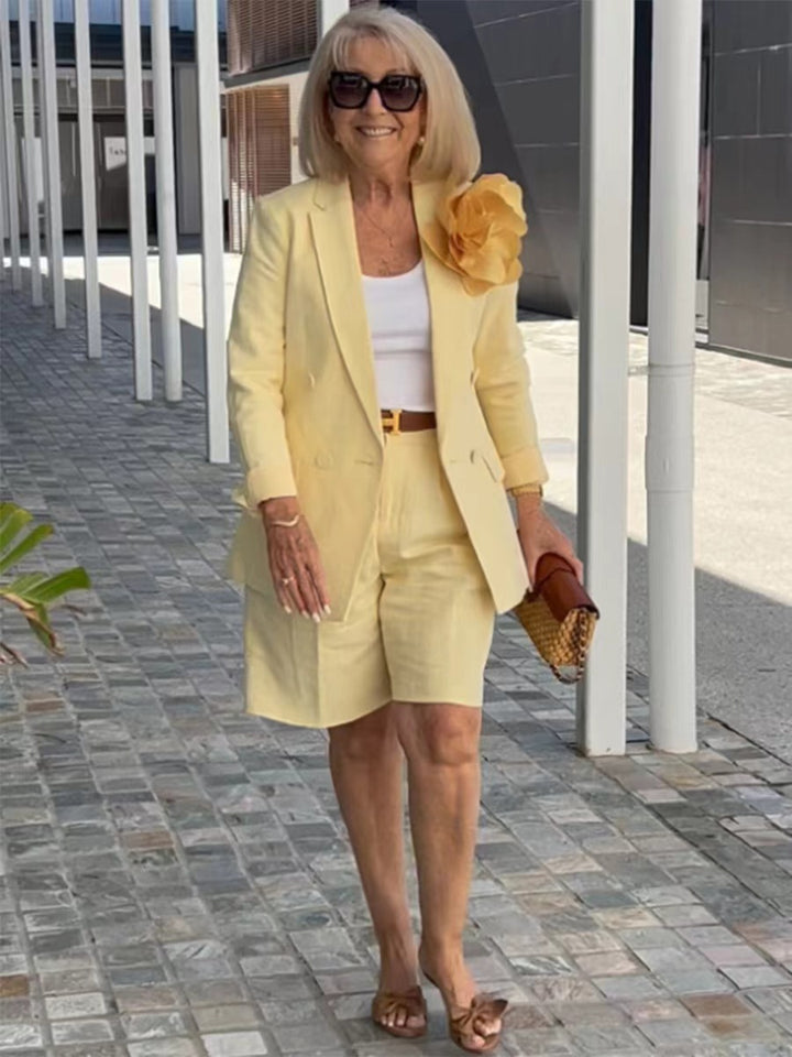 Ladies Elegant and modern blazer-shorts set Lune London