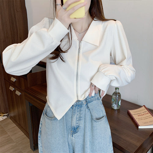 Women's fashionable cropped jacket with zipper and elegant collar Chic & Stil