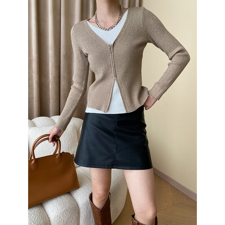 Women's cardigan with contrasting zipper Chic & Stil