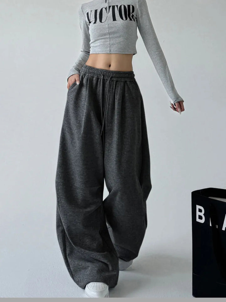 Casual women's jogger pants, loose with elastic waistband and drawstring Chic and Style