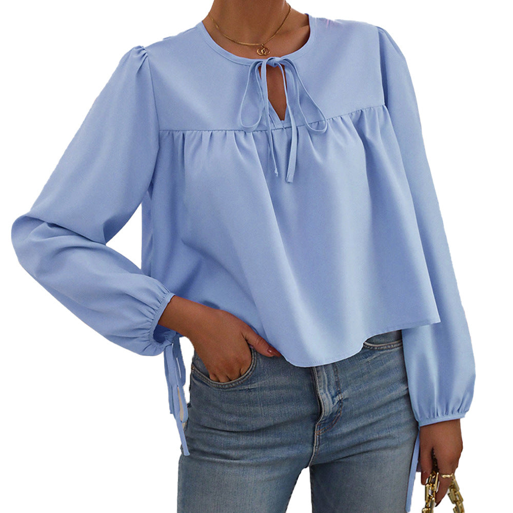 Blouse pour femmes avec lien décoratif et coupe décontractée Chic & Stil