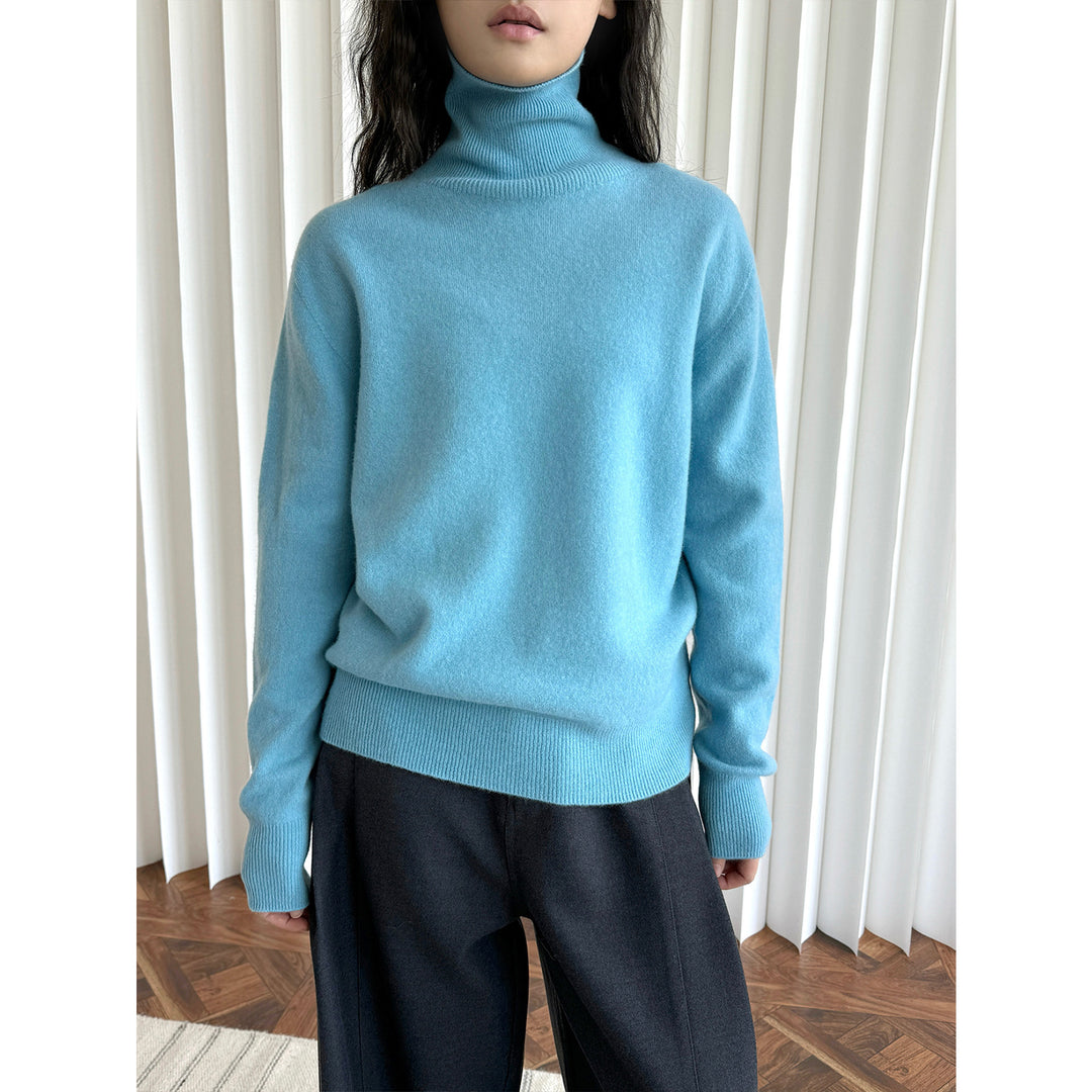 Women's Fine Cashmere-Style Rollneck Sweater with Relaxed Fit and Ribbed Cuffs Amarae