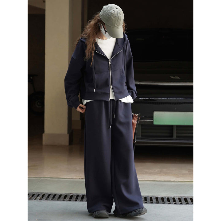Women's Short Cut Boxy Hooded Sweat Jacket with Two-Way Zip Amarae