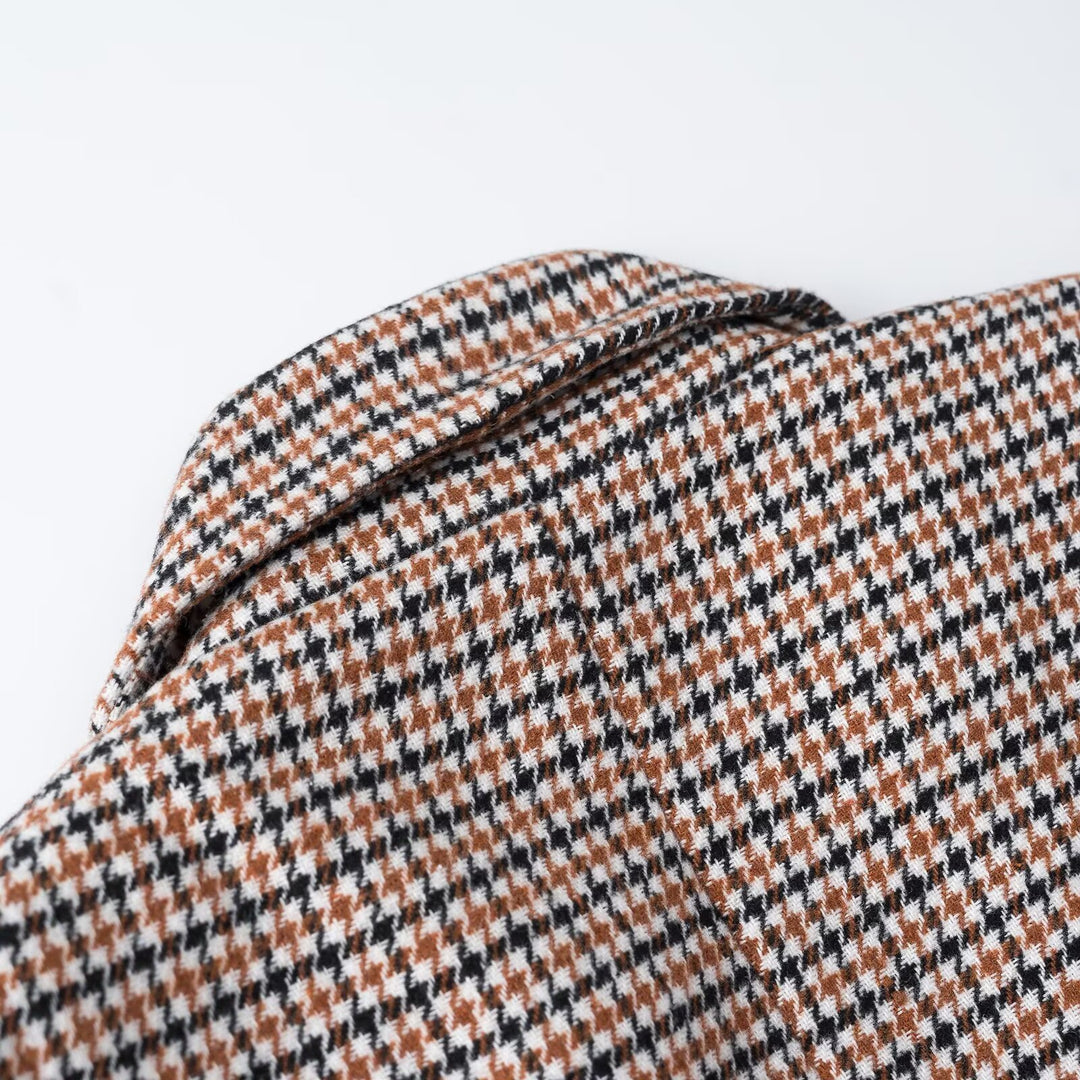 Women's Cropped Blazer in Houndstooth Pattern with Double-Breasted Button Placket Amarae