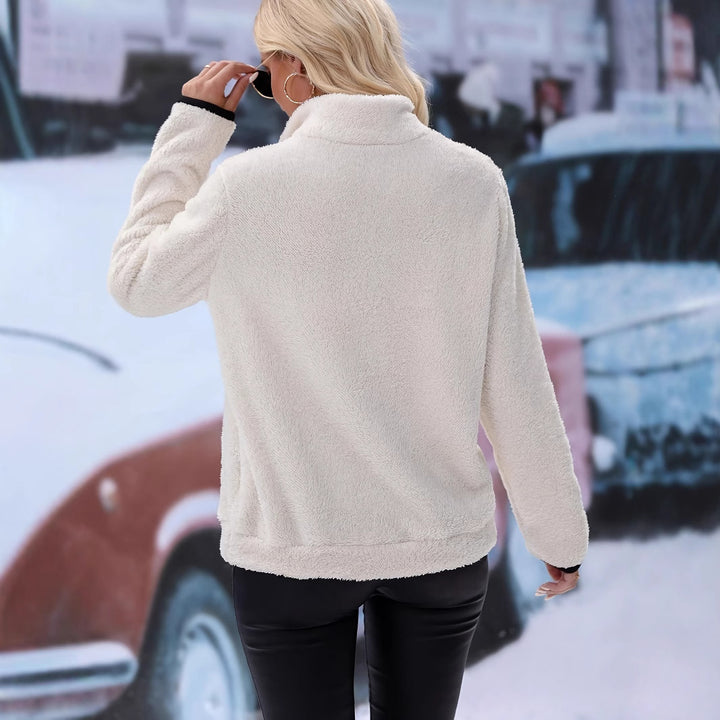 Women's fleece pullover with short zip and kangaroo pocket Lune London