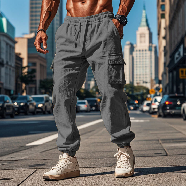 Men's cargo pants with elastic waist and practical side pockets Lune London
