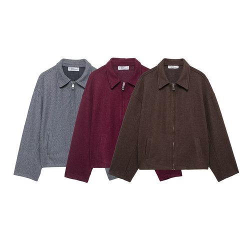 Fashionable women's transitional jacket with a stylish high collar and practical zippered pockets Amarae