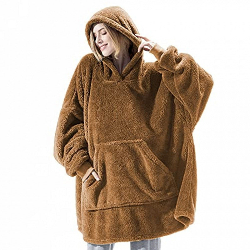 Oversized fleece hooded sweatshirt for women with kangaroo pocket Lune London