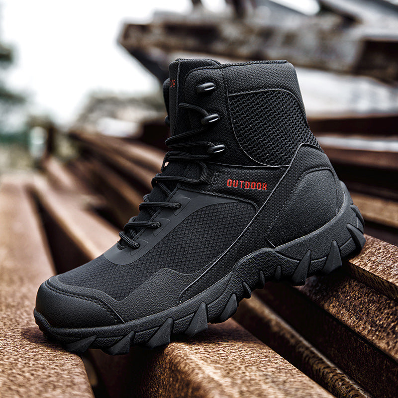 Men's High-Cut Tactical Trekking Boots with Profiled Outdoor Sole Construction Amarae