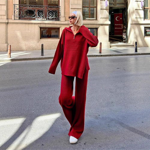 Comfortable loungewear set for ladies with oversized hoodie and wide pants Amarae