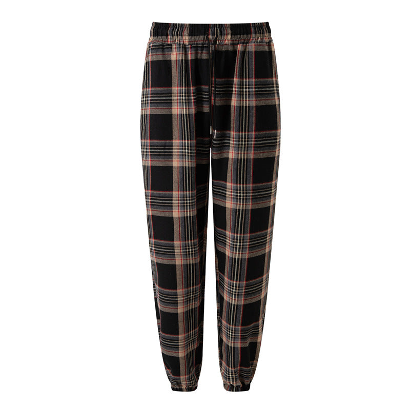 Comfortable flannel pants for men with practical side pockets and elastic waist Lune London