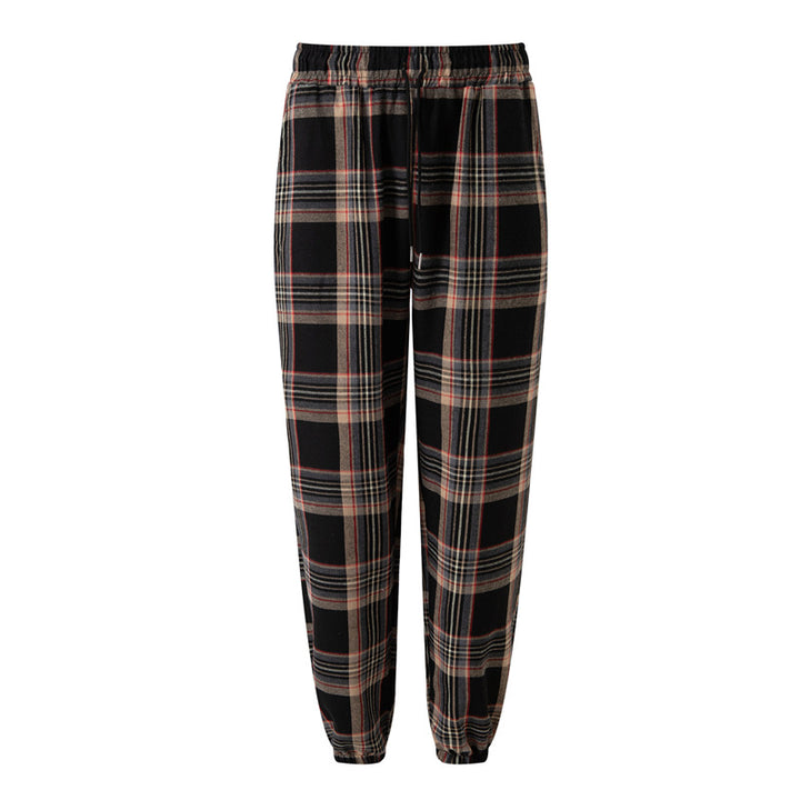 Comfortable flannel pants for men with practical side pockets and elastic waist Lune London