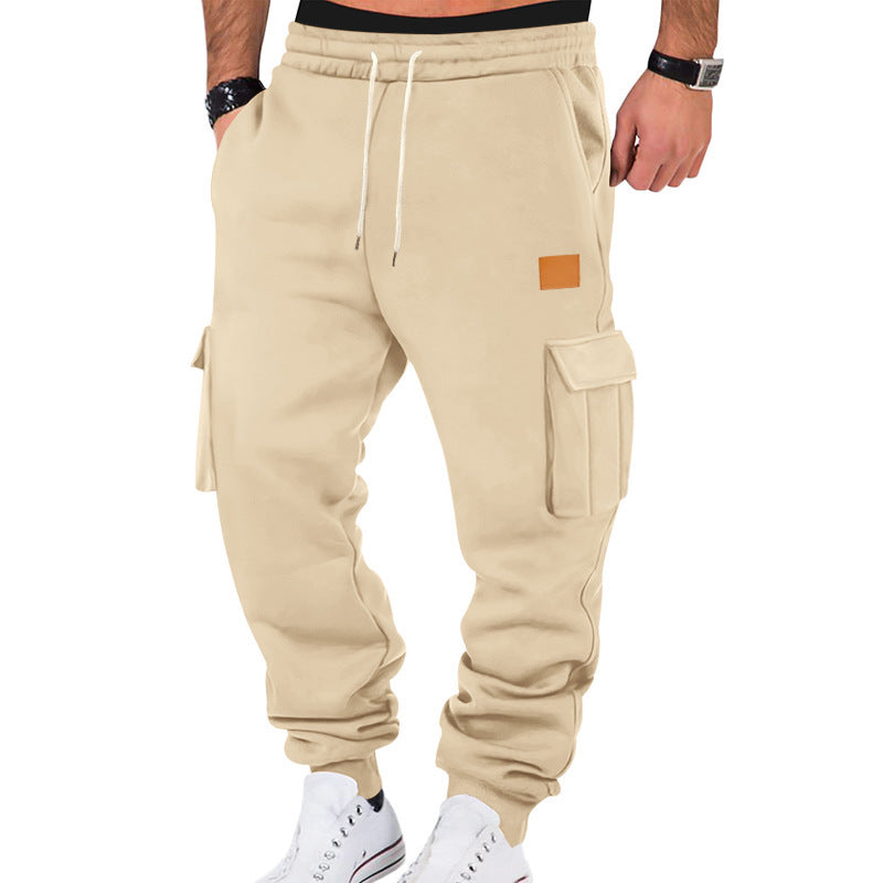 Men's cargo jogger pants with practical pockets and elastic waistband Lune London