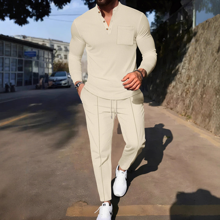 Casual tracksuit for men with textured top and comfortable joggers Lune London