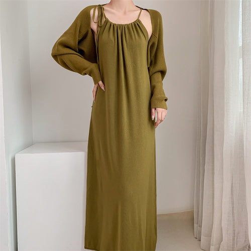 Robe maxi pour femmes avec bretelles réglables et coupe élégante Chic & Stil
