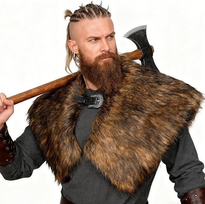 Men's shoulder cape made of faux fur in Viking style with adjustable buckle closure Amarae