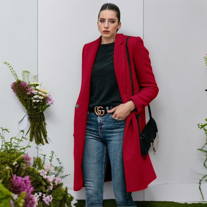 Ladies elegant and comfortable wool coat Amarae