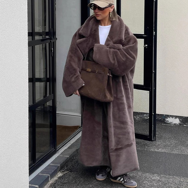 Women's Oversized Faux Fur Maxi Coat with Wide Lapels Amarae
