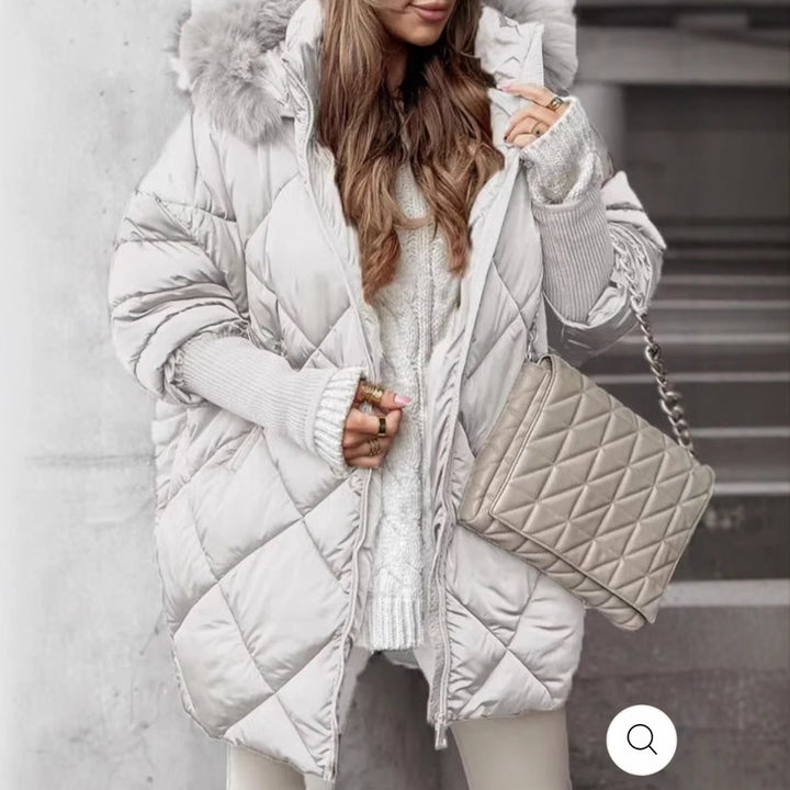 Women's quilted winter parka with detachable hood Lune London