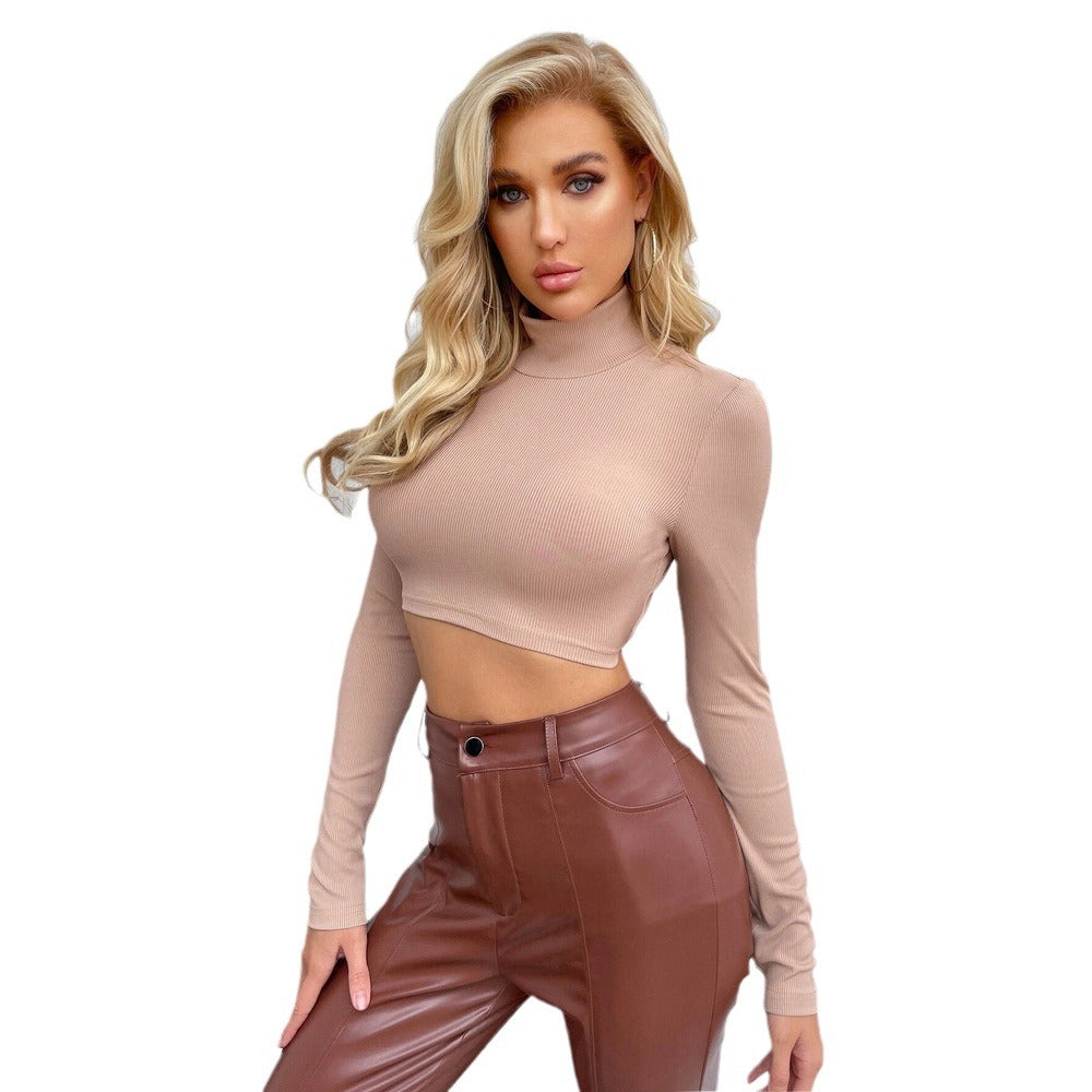Haut court à manches longues pour femmes avec découpes arrière excitantes et laçage élégant Chic & Stil