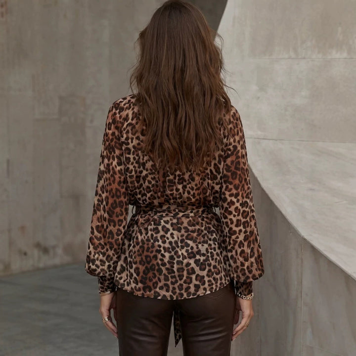 Women Chiffon blouse with leopard print, stand-up collar and tie bow Amarae