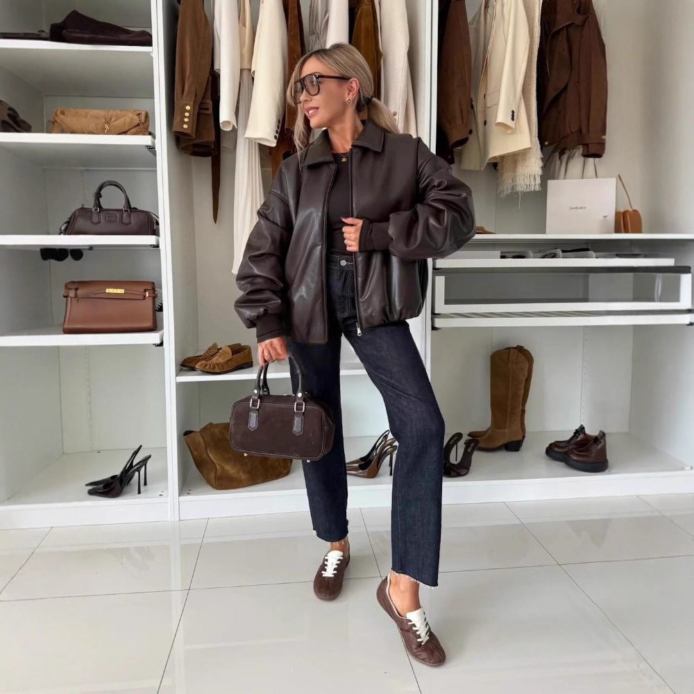 Veste en cuir surdimensionnée pour femmes avec col profond et fermeture éclair Chic & Stil