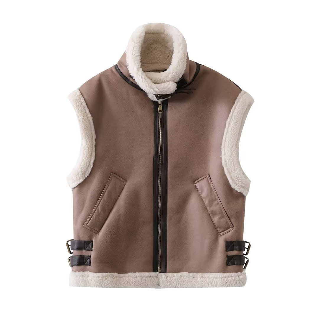 Trendy women's jacket with soft lining and elegant details Lune London