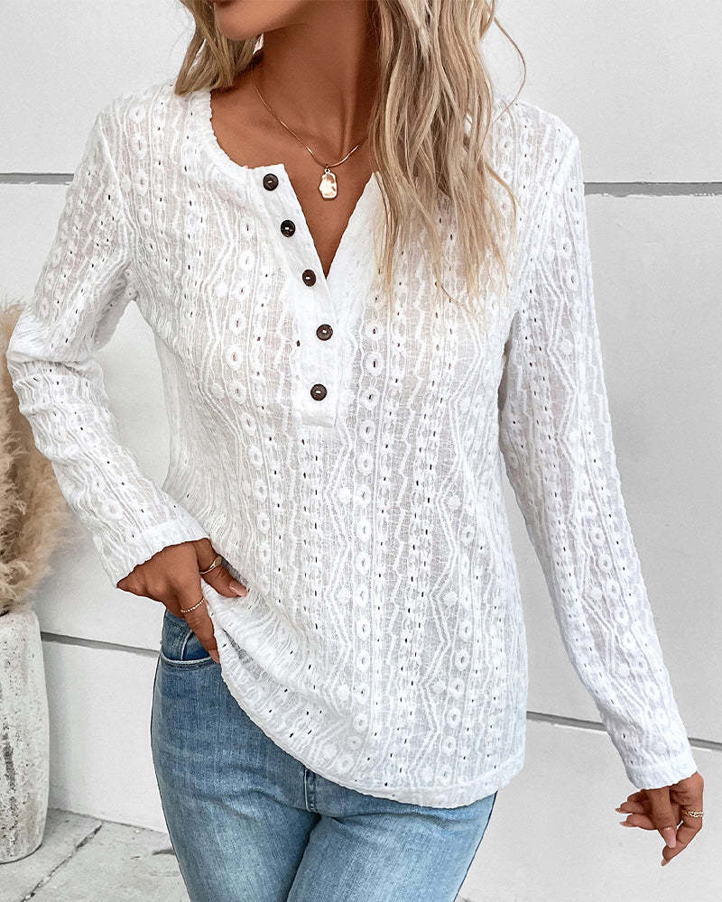 Chemise à manches longues pour femmes avec détail de bouton nostalgique Chic & Stil