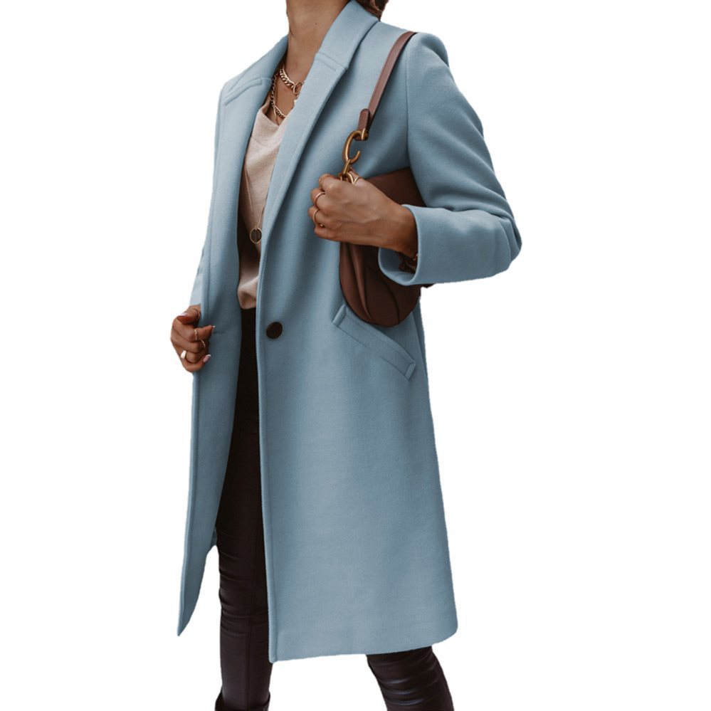 Elegant and high-quality wool coat for women with a fitted cut Lune London