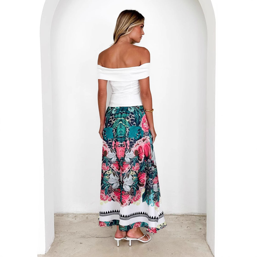 Ladies max skirt with floral pattern Lune London