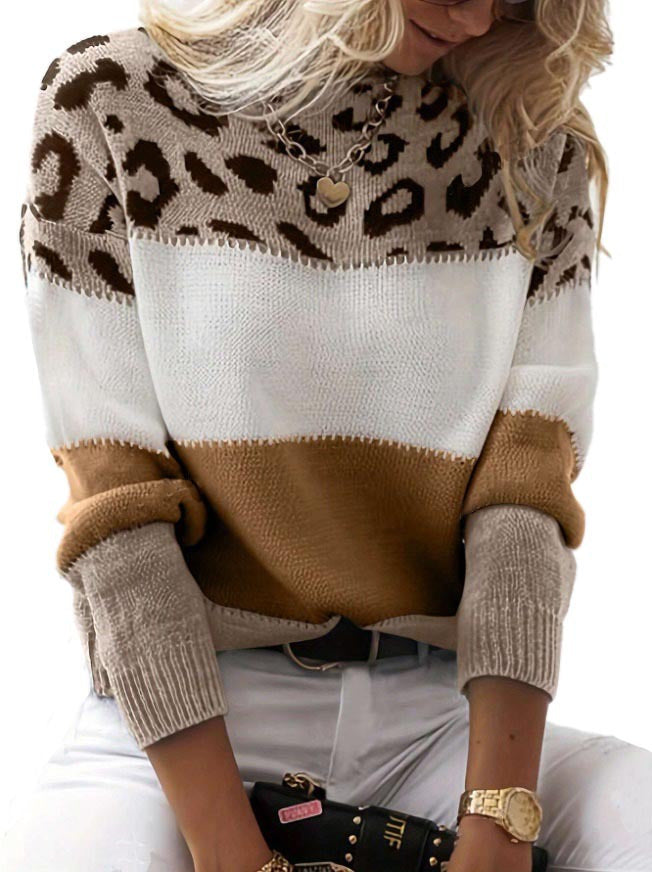 Chic and stylish oversized sweater for women with leopard print